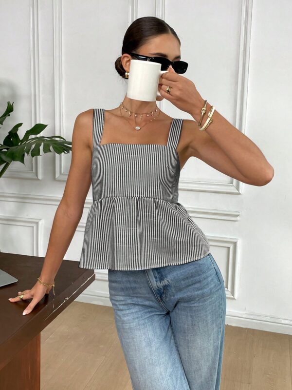 Summer New Arrival Women Striped Bowknot Back Halter Top