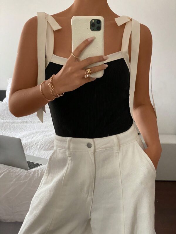 Women Black Contrast Binding Color block Slim Fit Tank Top with Knot Detail