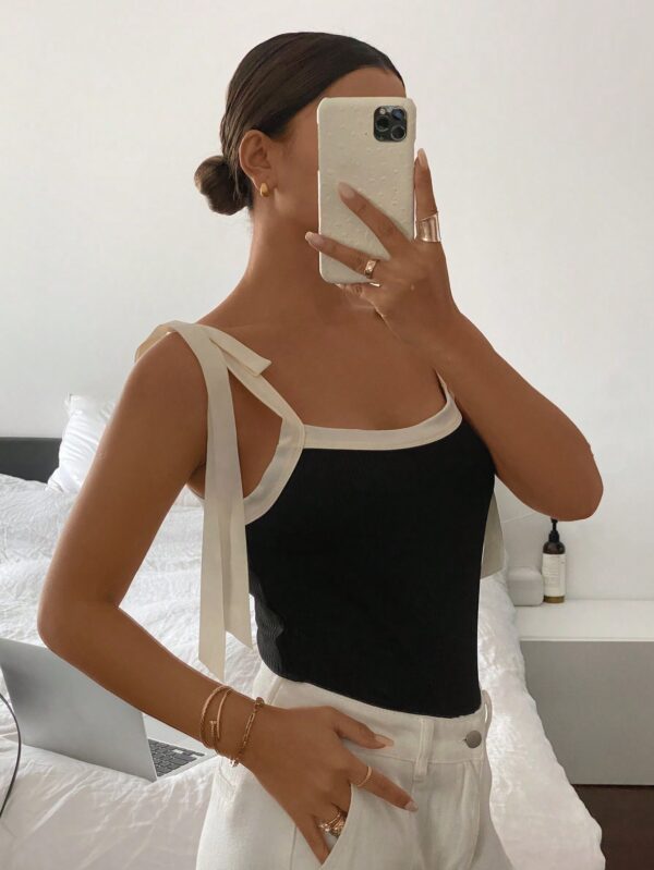Women Black Contrast Binding Color block Slim Fit Tank Top with Knot Detail